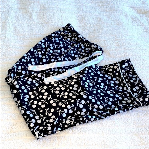 VICTORIA'S SECRET SATIN AFTERHOURS PJ SET XL - Picture 4 of 9